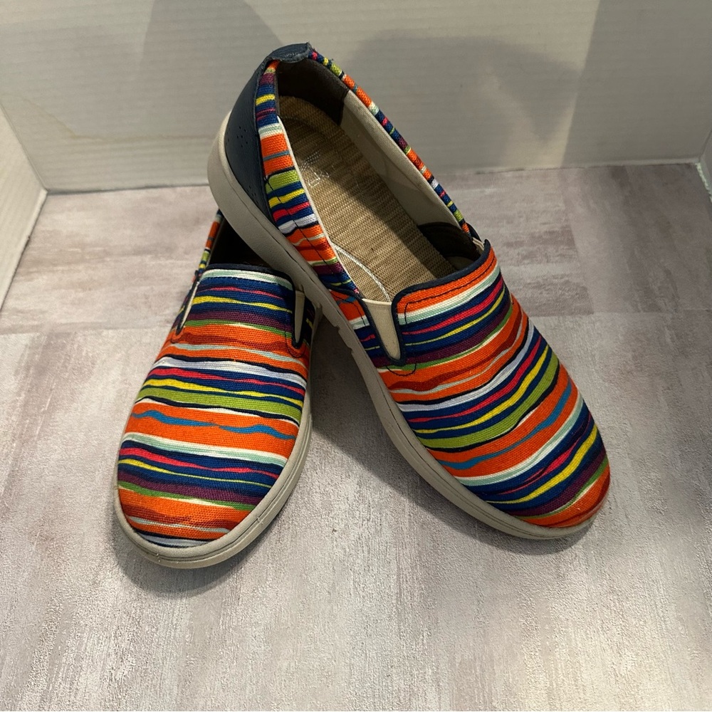 Dansko Belle Colorful Striped  Slip-On Canvas Shoes Size Womens's (Eur 39) 8.5